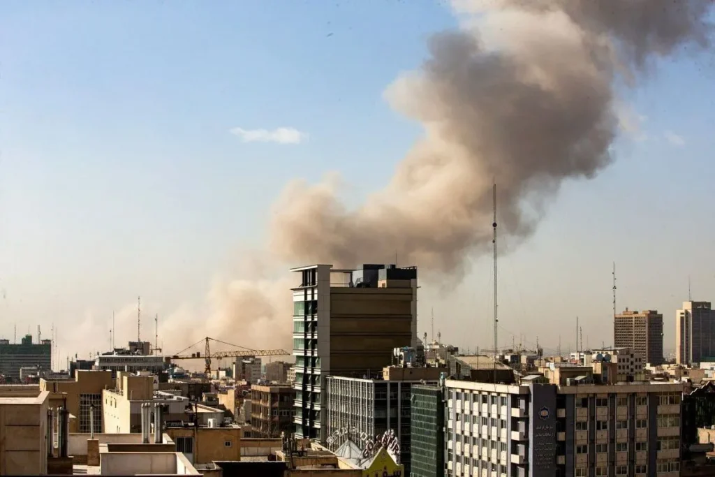 حمله به فولاد خوزستان و فولاد مبارکه(تحلیل اثرات جنگ بر صنعت فولاد ایران) 2 d47d8a78ZTp3ZWJwfGY6MTEyMTk2NC5qcGd8ZnVpOjExMDk0OTN8bDpmYXx2OjE